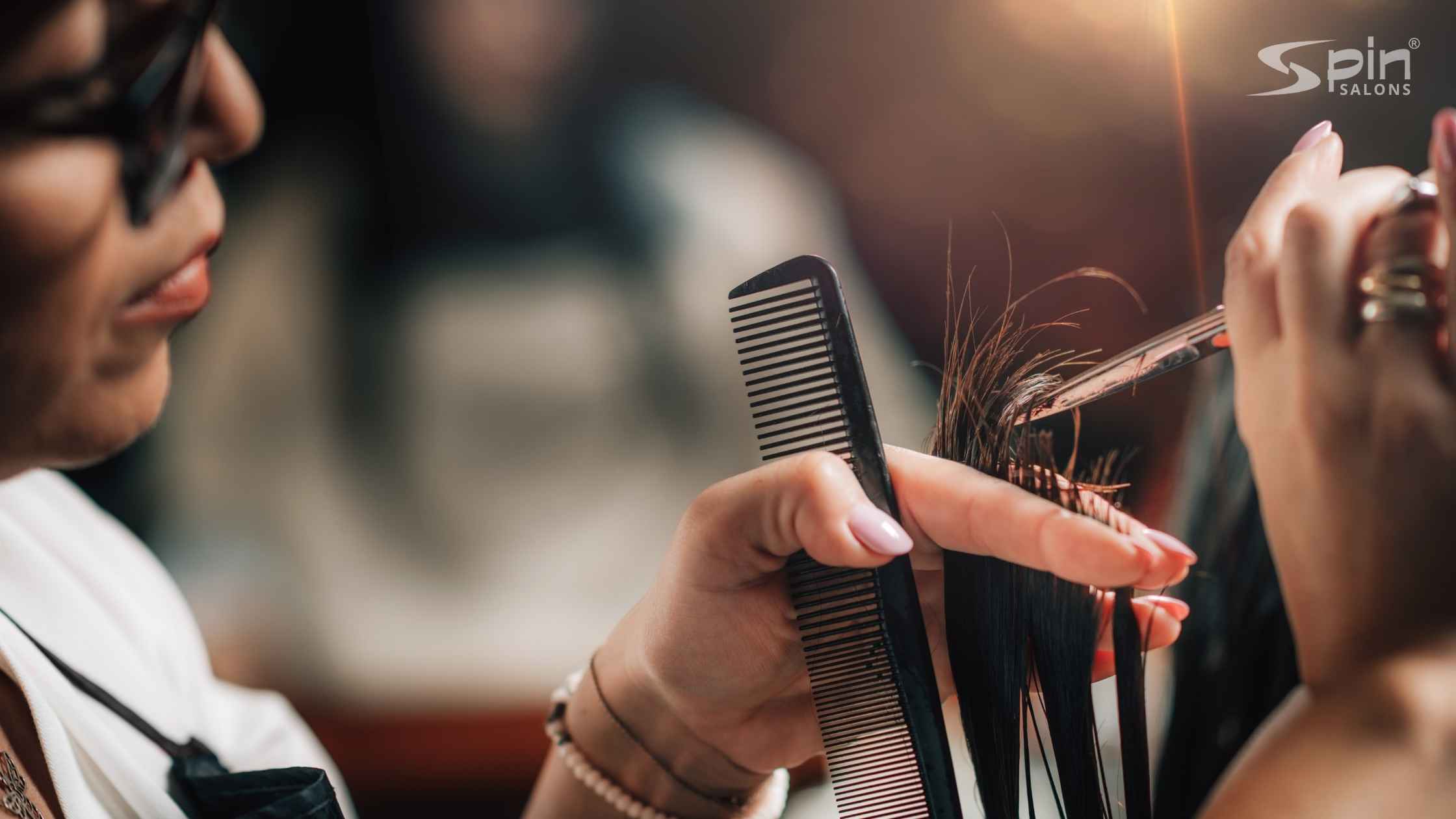 Beauty salon in Hasthinapuram